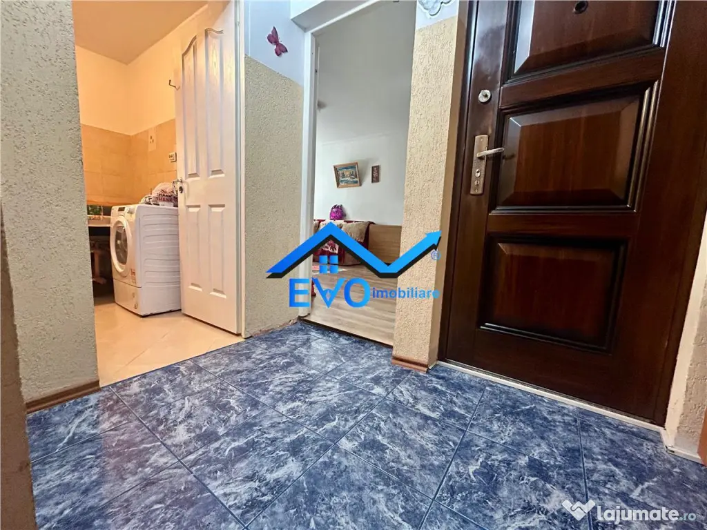 Apartament de cu 3 camere, decomandat, etaj 1, Tomesti 