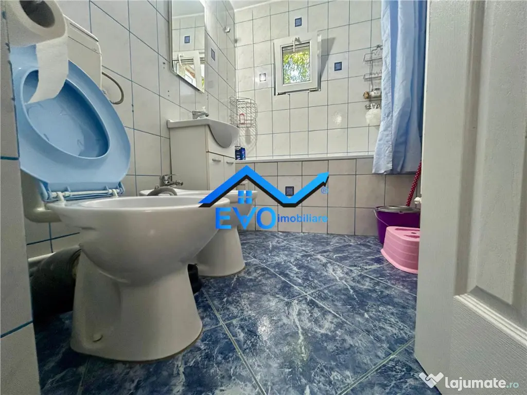 Apartament de cu 3 camere, decomandat, etaj 1, Tomesti 