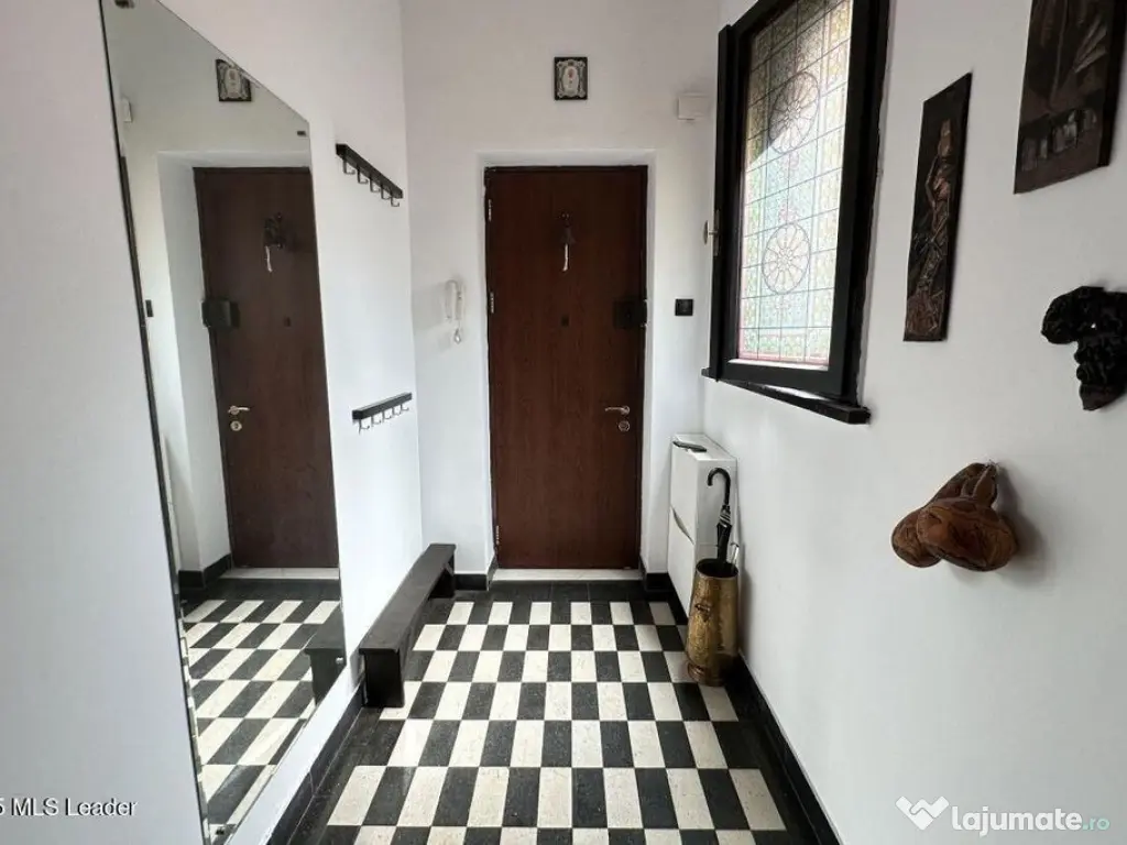 B-dul Carol I, 94 mp utili, stradal, etaj 6 din 7, amenaj... 