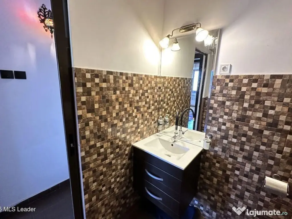 B-dul Carol I, 94 mp utili, stradal, etaj 6 din 7, amenaj... 