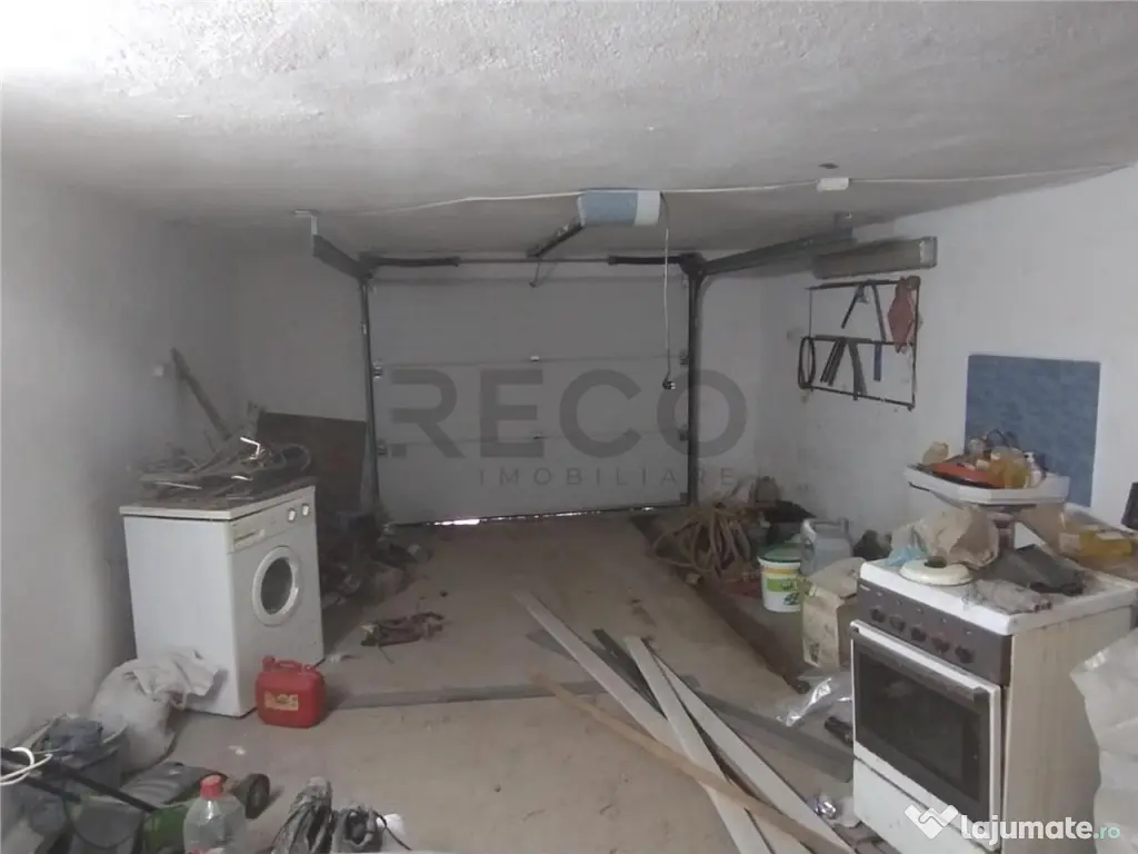 RECO Casa 9 camere, Hotar