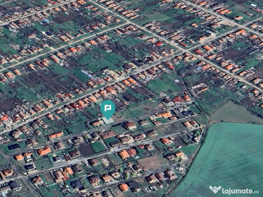 Loc de casă în Sânleani 420 mp 
