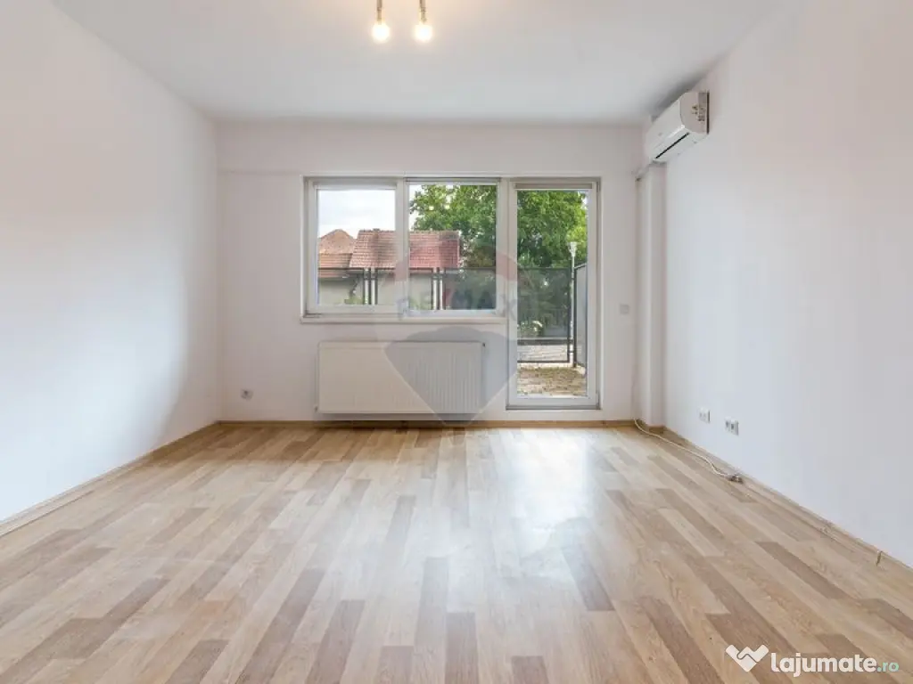De vanzare apartament cu 2 camere si terasa 40 mp, comisi... 