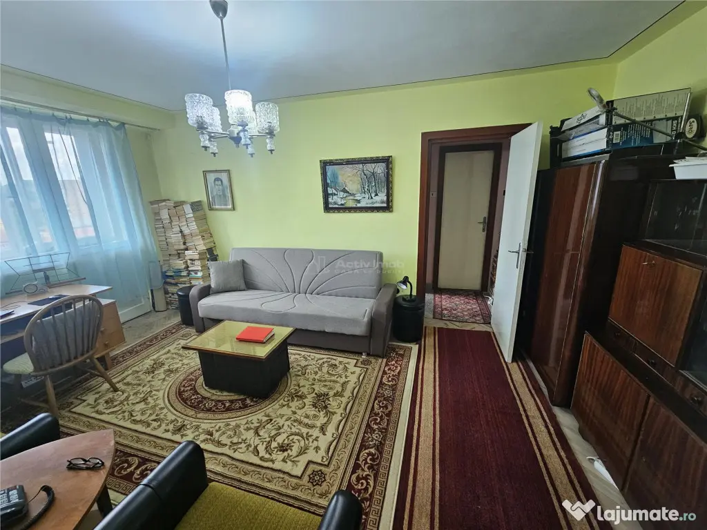 Resita, 2 Cam. Cf. 1, Bulevard, Micro 1 