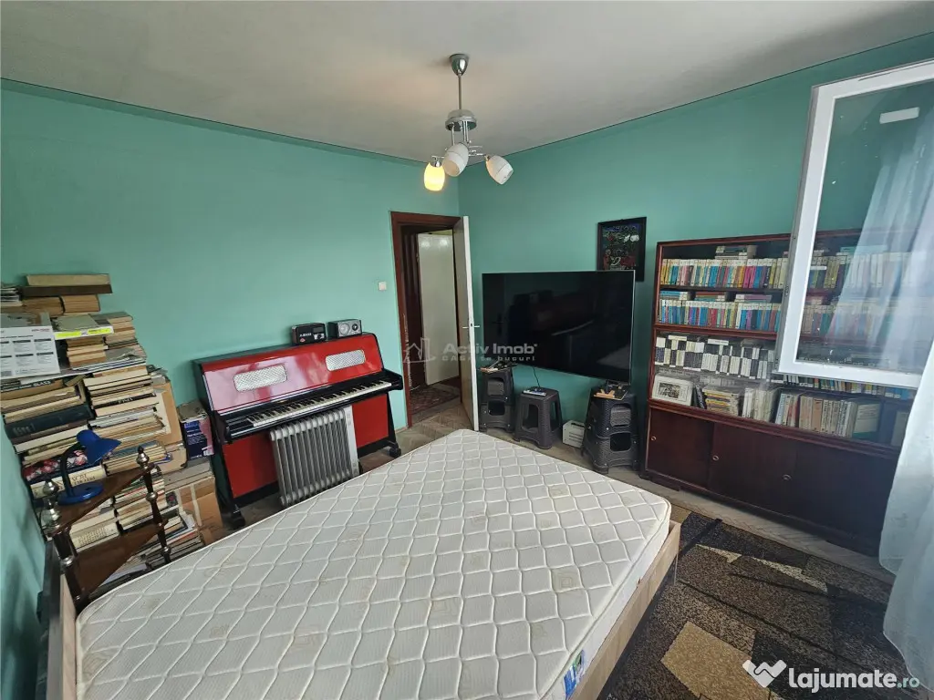 Resita, 2 Cam. Cf. 1, Bulevard, Micro 1 