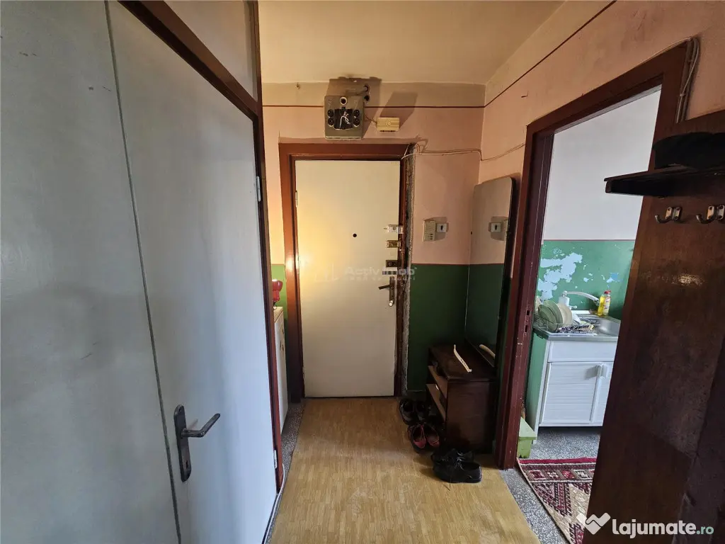 Resita, 2 Cam. Cf. 1, Bulevard, Micro 1 