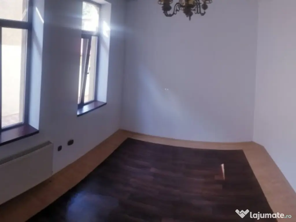 Casa 4 camere Parcul Carol 