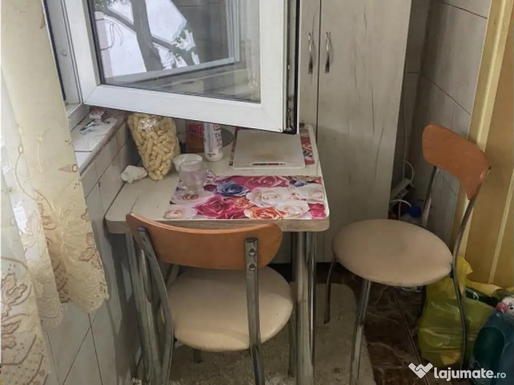 Apartament 3 camere , zona ultracentrala -Casa de Pensii Foc 