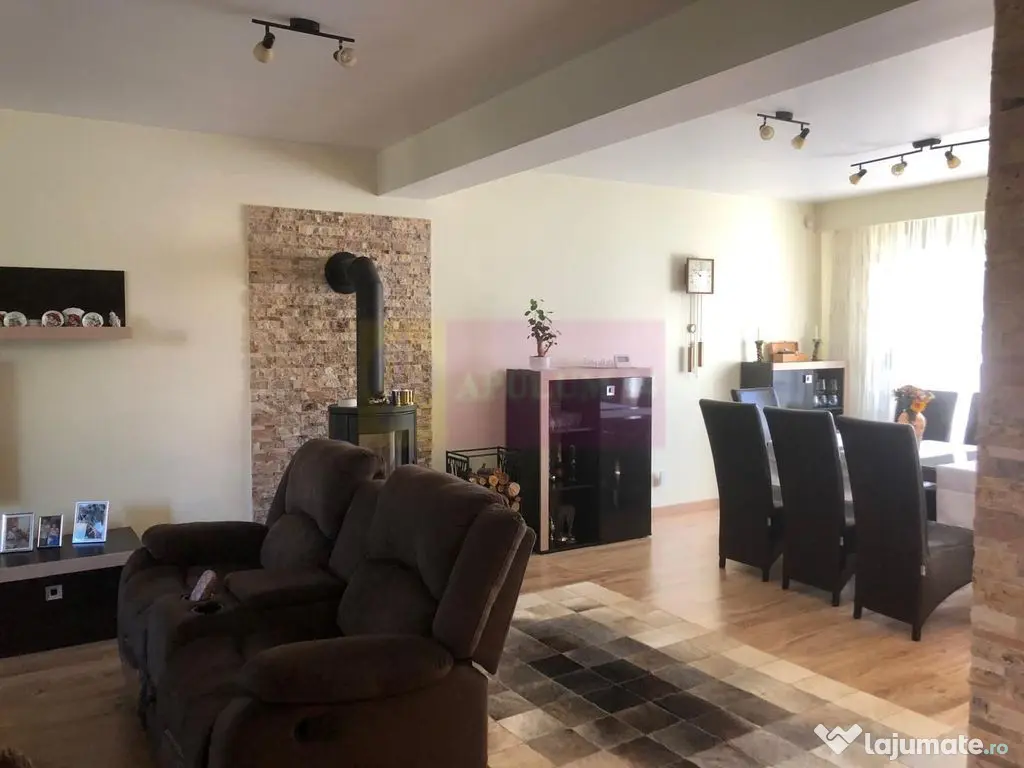 Vila premium OPORTUNITATE EXCELENTA zona foarte linistita... 