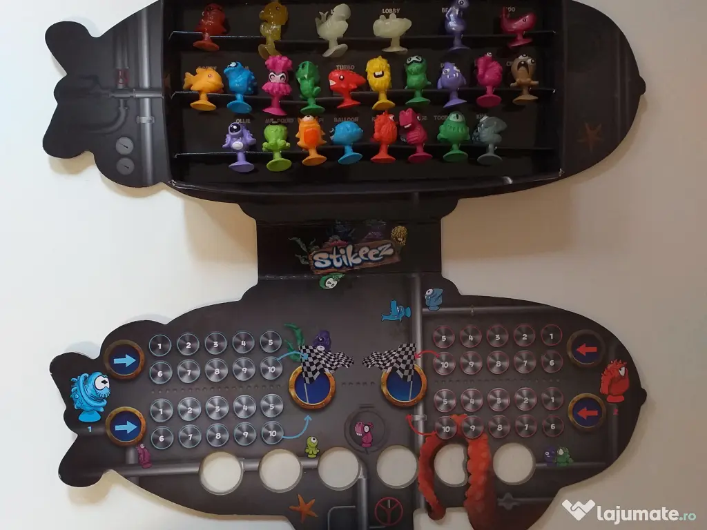 Colectii jucarii figurine stikeez strumpfi star wars gasca zurli submarin fotbal 