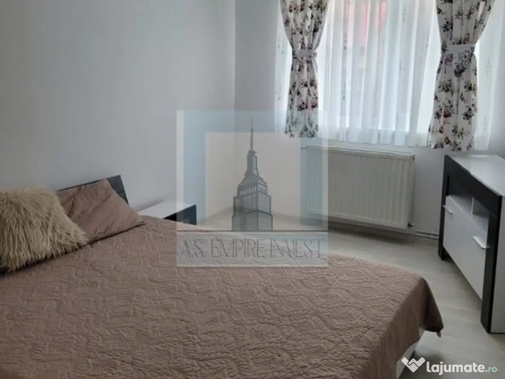 De vanzare apartament 2 camere/ zona Racadau 