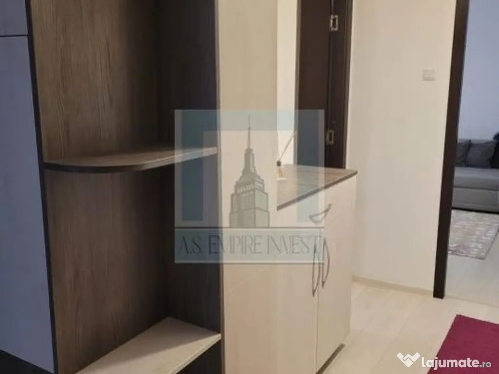 De vanzare apartament 2 camere/ zona Racadau 