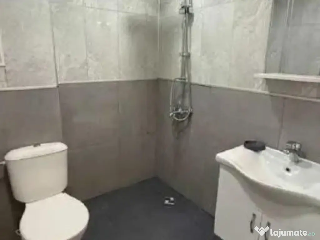 Garsoniera in zona Unirii