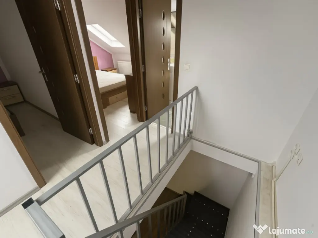 Apartament la mansarda cu 3 camere 100mp zona Tilisca