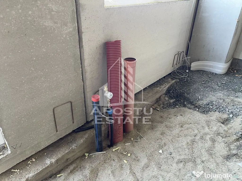 Hala in parc industrial, depozitare sau productie, 523 mp