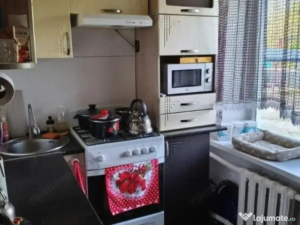 Garsoniera in zona Piata Victoriei 