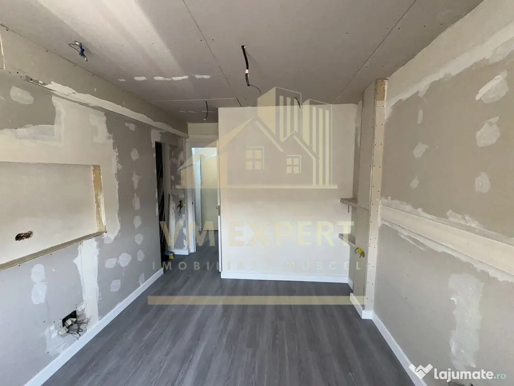 APARTAMENT 2 CAMERE CAMPULUNG, ETAJ 4, CARTIER VISOI 