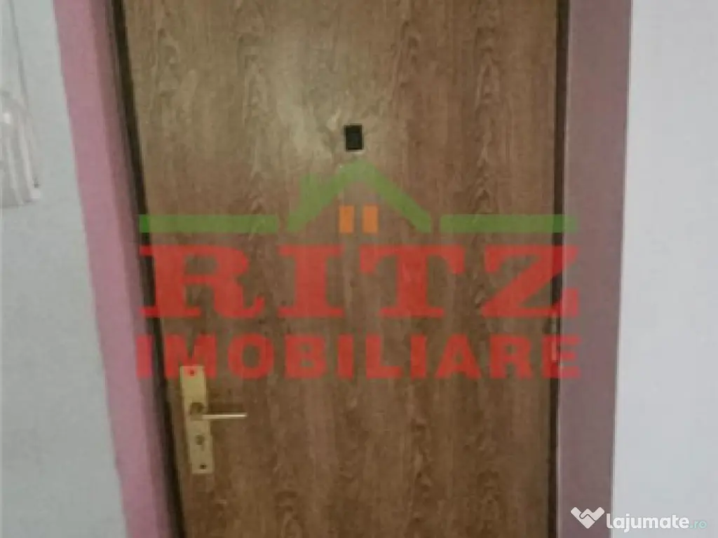 OFERTA!!! Apartament 3 camere Centru!!!!