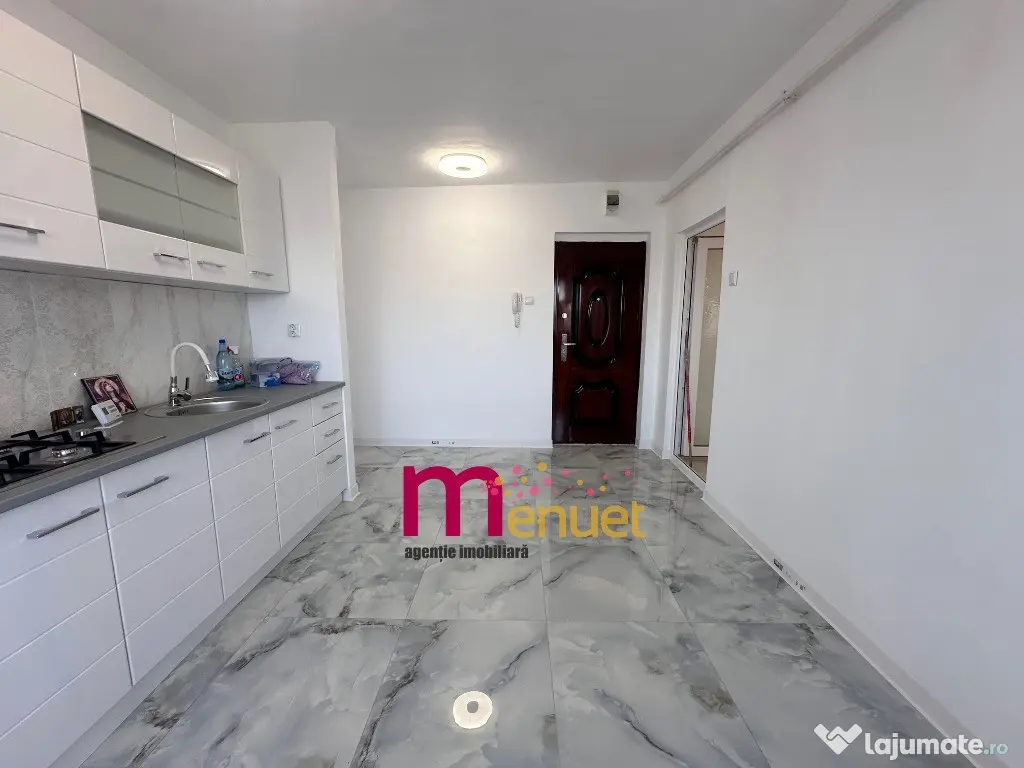 Apartament 3 camere,str.Sabinelor,renovat/gaze 