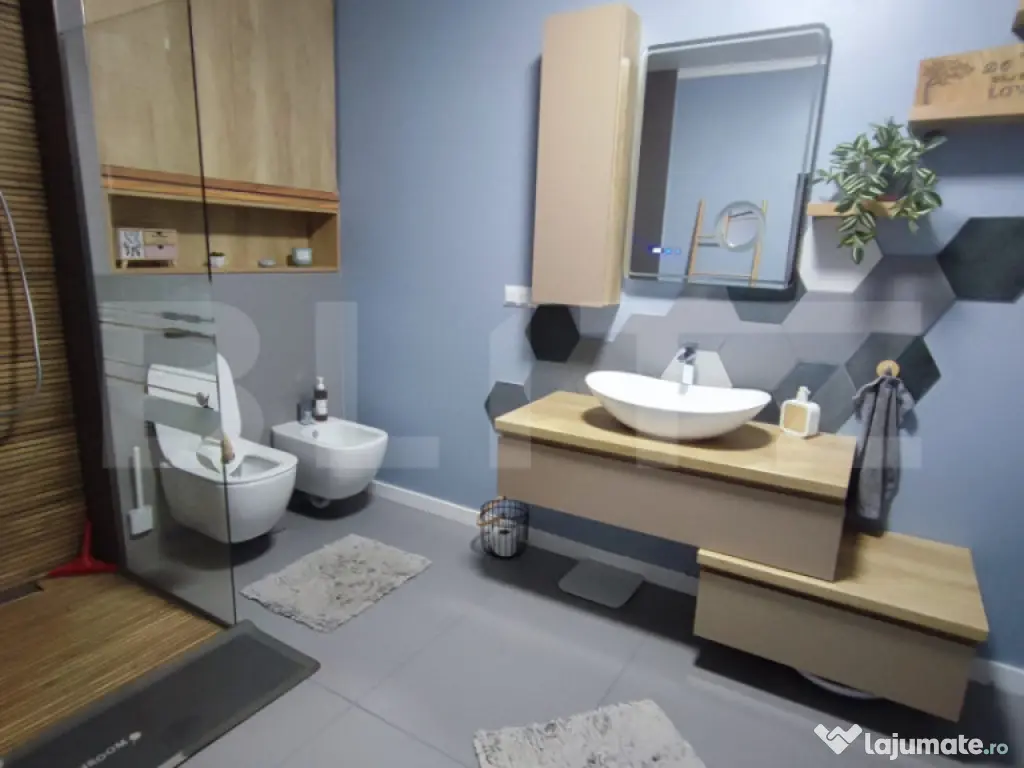 Casa 150 mp utili , 1200 mp teren pe Strada Balta Blonda