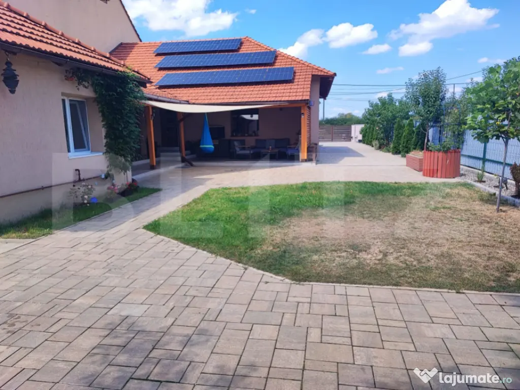 Casa 150 mp utili , 1200 mp teren pe Strada Balta Blonda