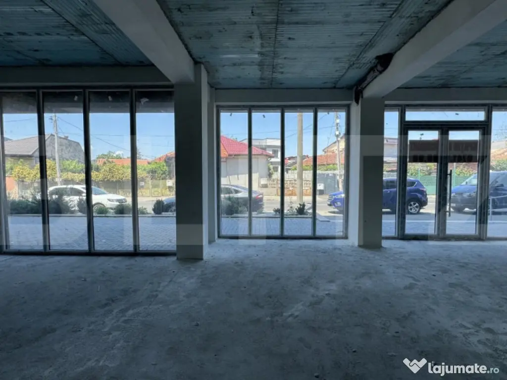 Spațiu comercial parter bloc nou, 109 mp open space, vitrin 