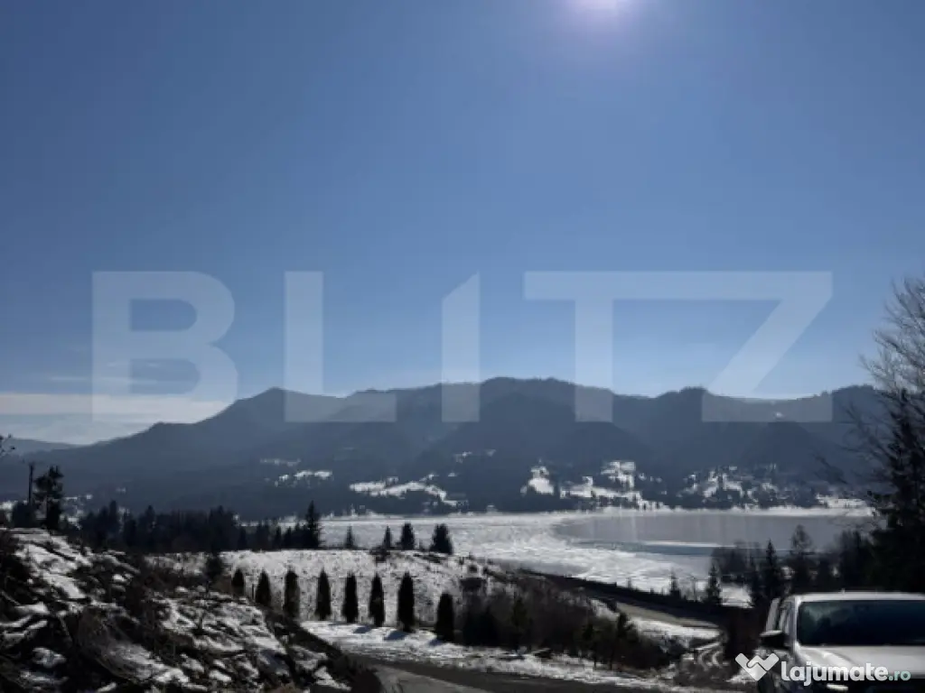 Teren de vânzare la Colibița – cu vedere panoramică spr