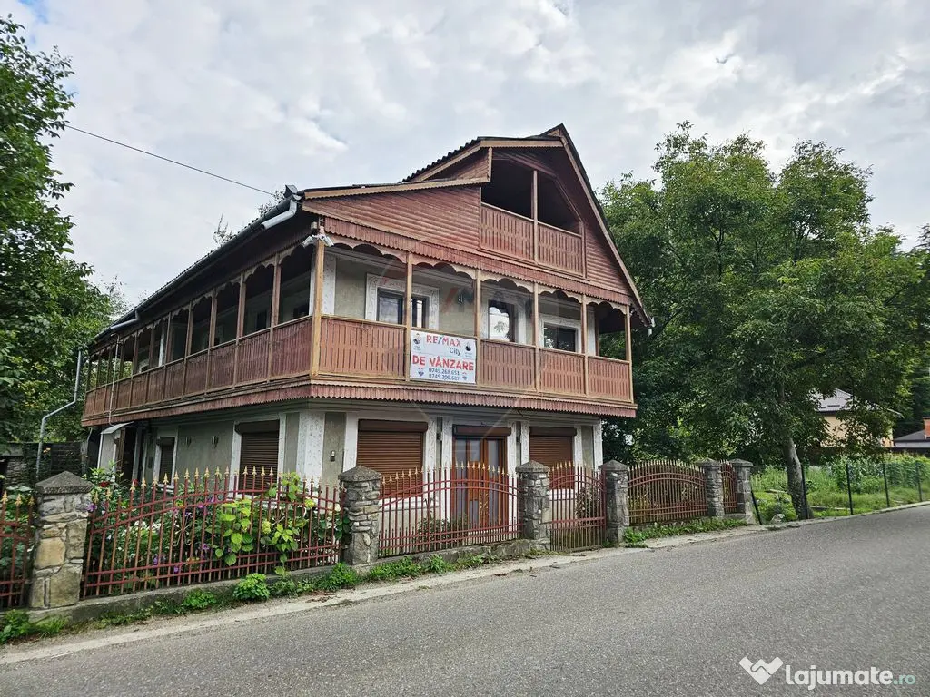 Casă solidă din cărămidă, mobilată, garaj, teren ge... 