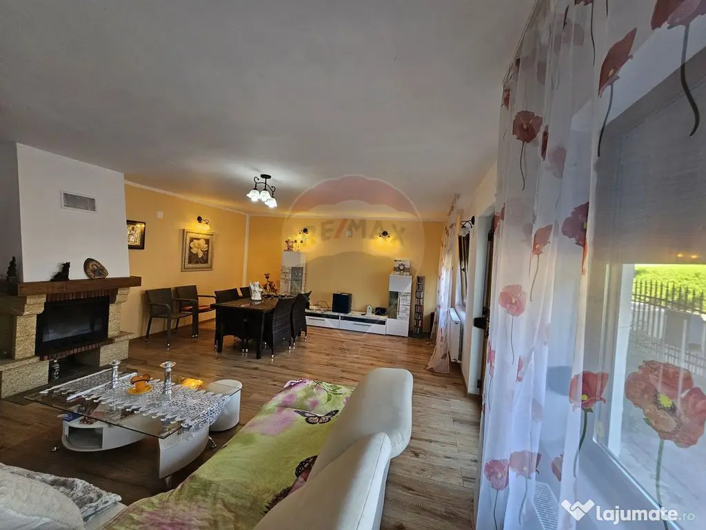 Casă solidă din cărămidă, mobilată, garaj, teren ge... 