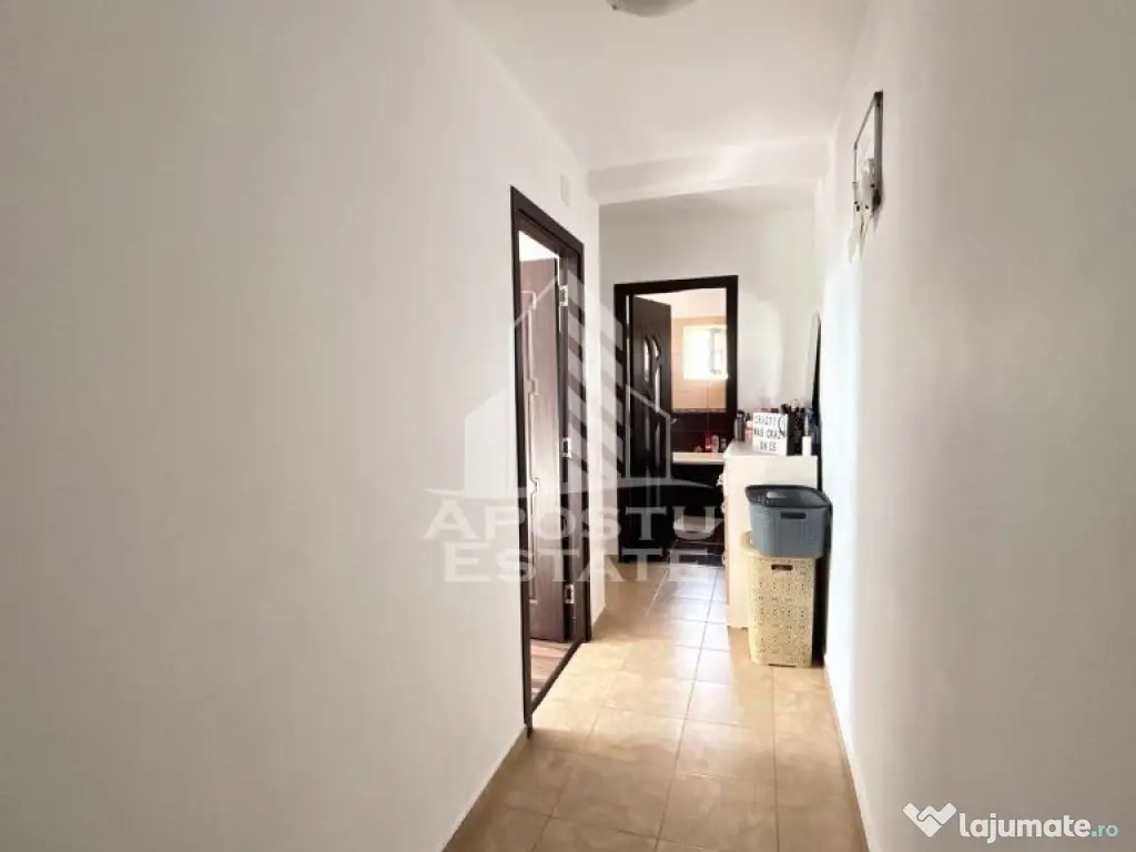 Apartament 3 camere in zona Girocului, centrala termica