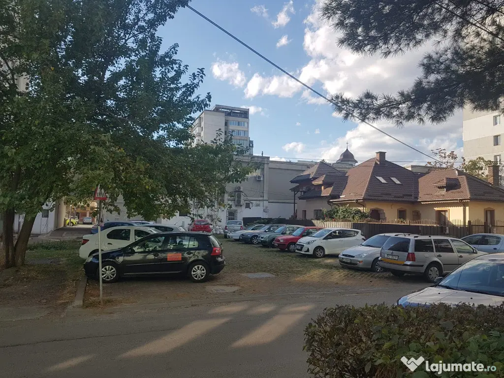 Apartament doua camere, mobilat utilat curat etaj 1, Cornisa