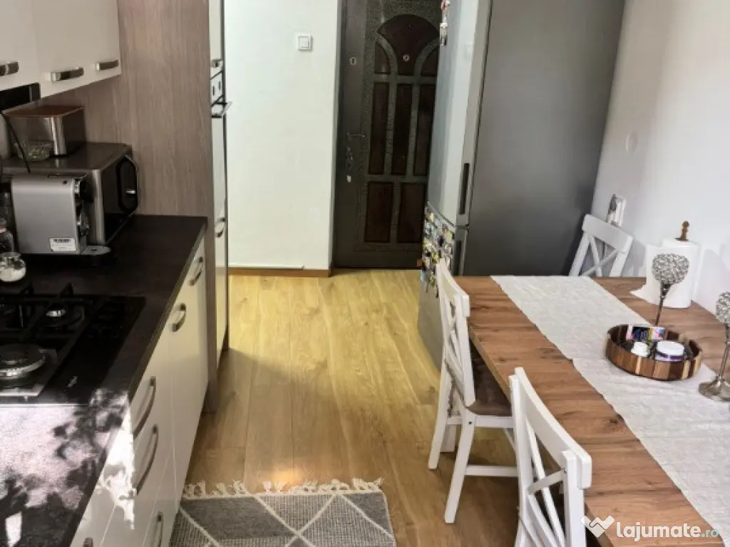 Apartament 2 camere, zona Calea Moldovei 