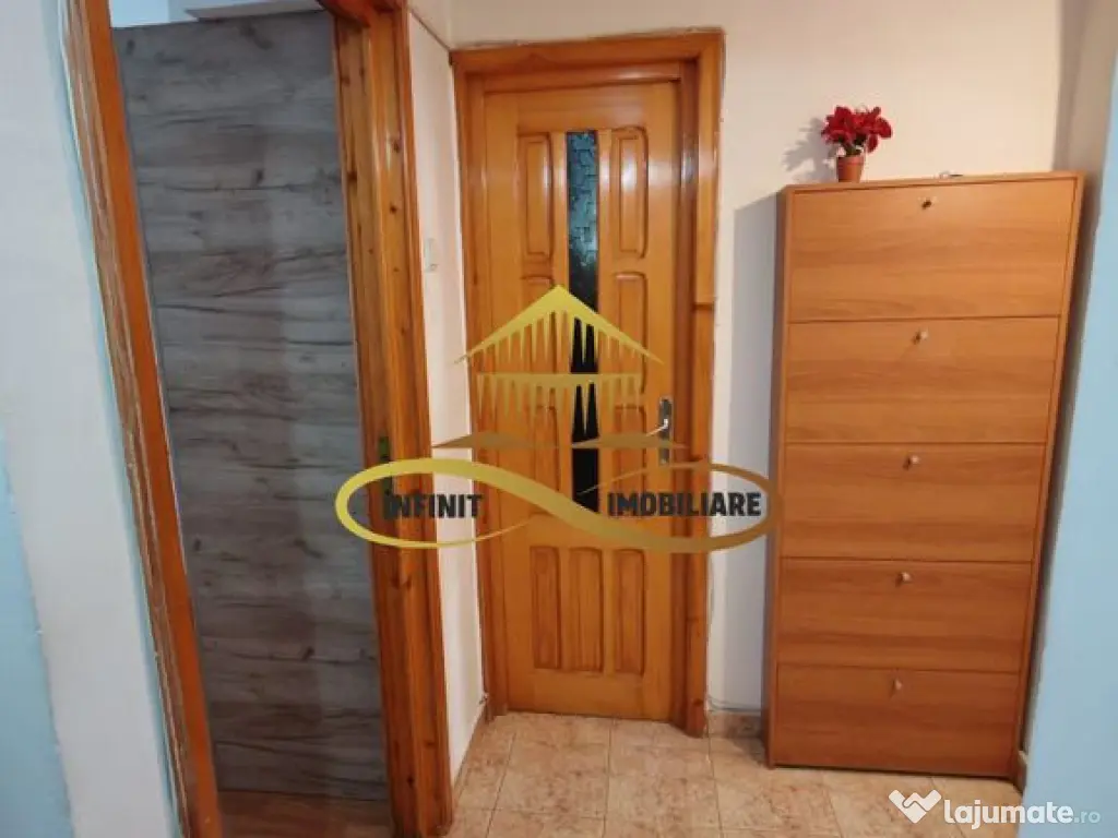 Apartament 3 camere de vanzare Bacau 