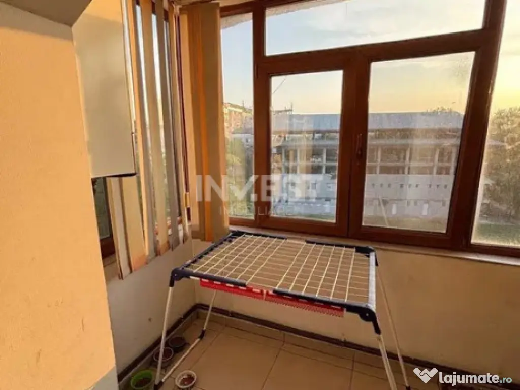 Apartament 3 Camere, decomandat, 67mp, mobilat și utilat, N
