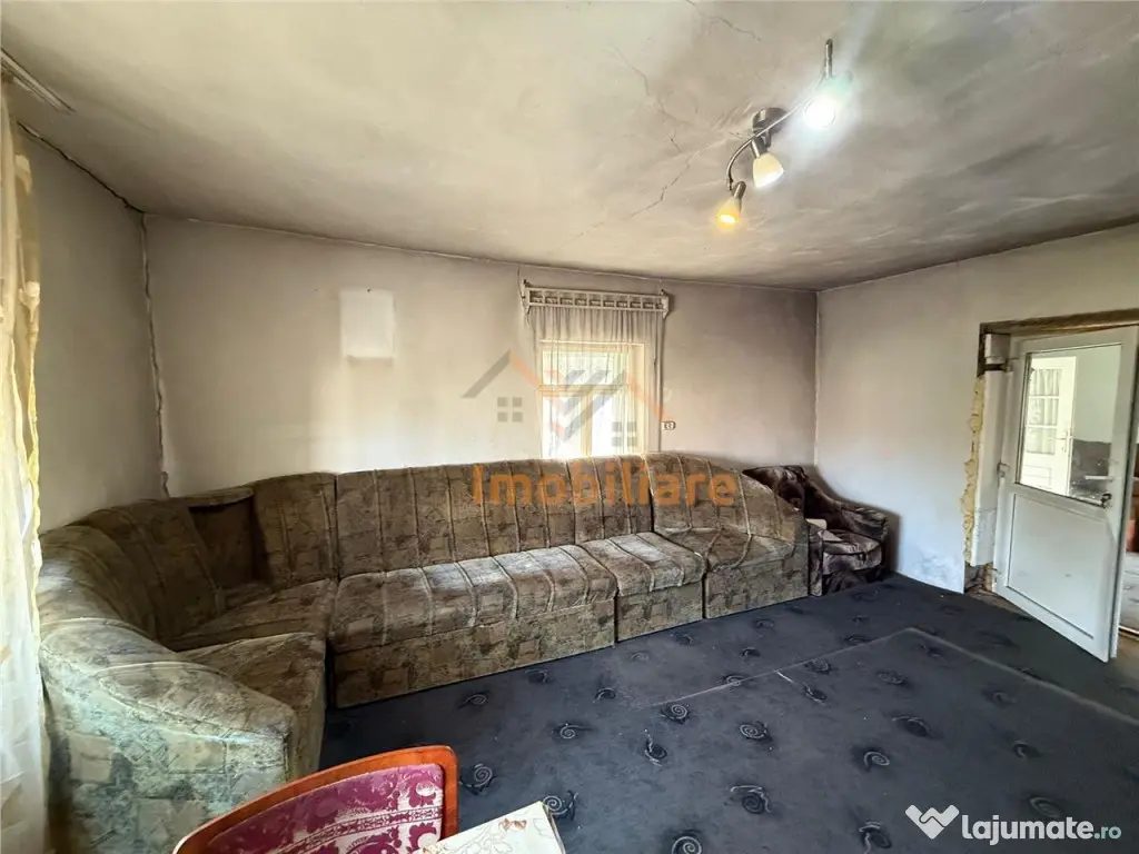 CASA CU TEREN 1500 MP | CHERESIG