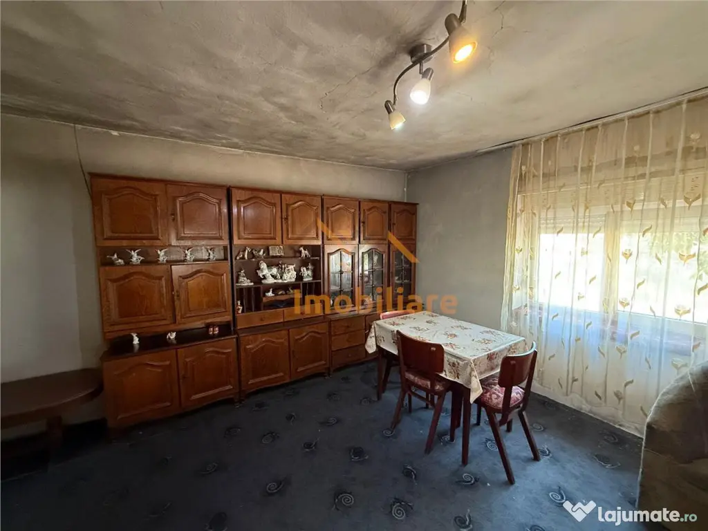 CASA CU TEREN 1500 MP | CHERESIG