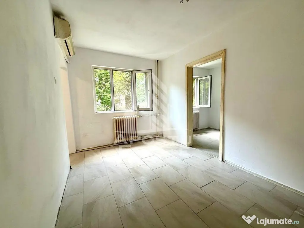 Apartament 2 camere, etajul 1, situat in zona Sagului 