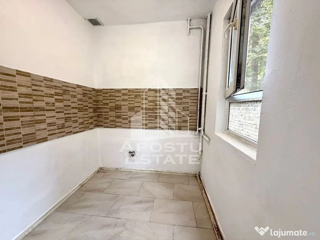 Apartament 2 camere, etajul 1, situat in zona Sagului 