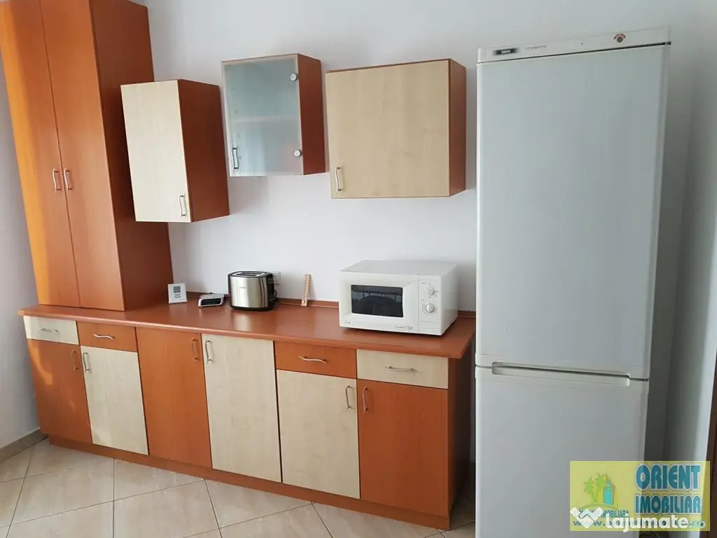 Lazu, vila, mobilata, gaze, inchirieri