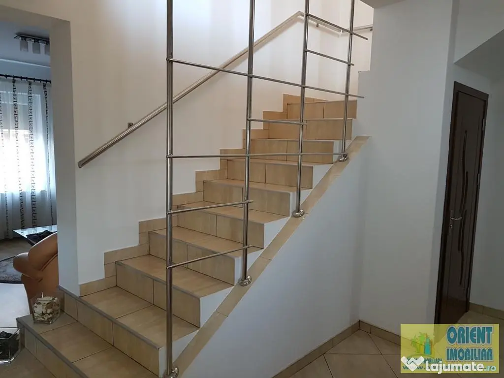 Lazu, vila, mobilata, gaze, inchirieri