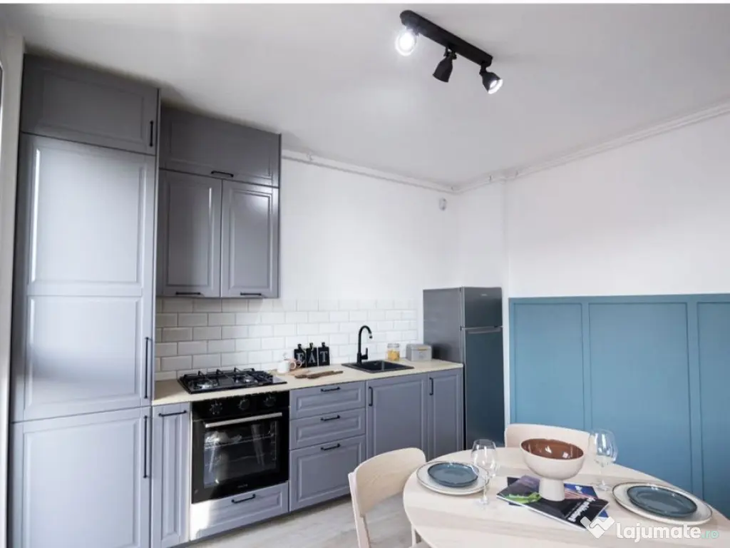 De vanzare PENTHOUSE într-un bloc nou marca ARED Comisio...