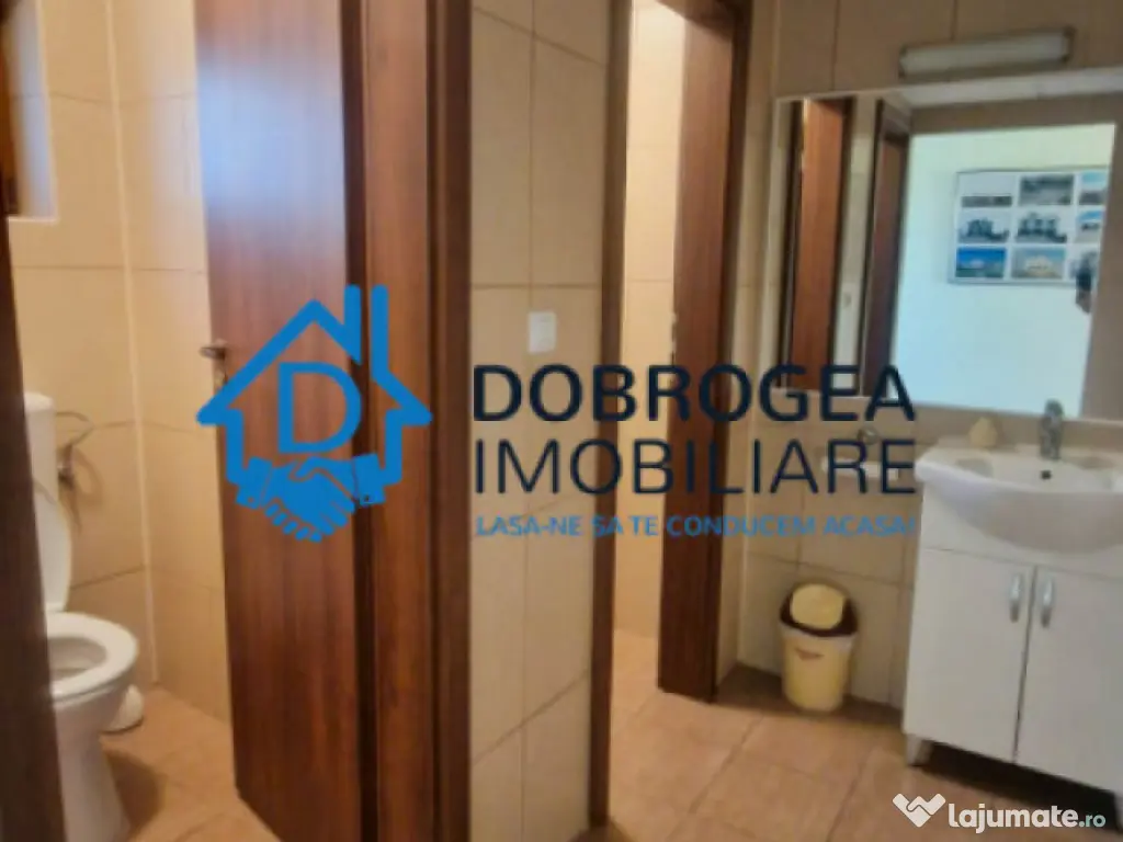 9 MAI - VILA CU VEDERE SI DESCHIDERE LAC CASLA, PISCINA IN