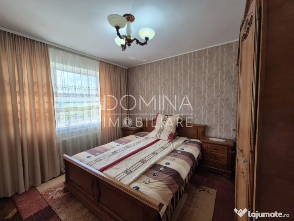 Apartament 3 camere, str. Nicolae Balcescu, zona centrala 