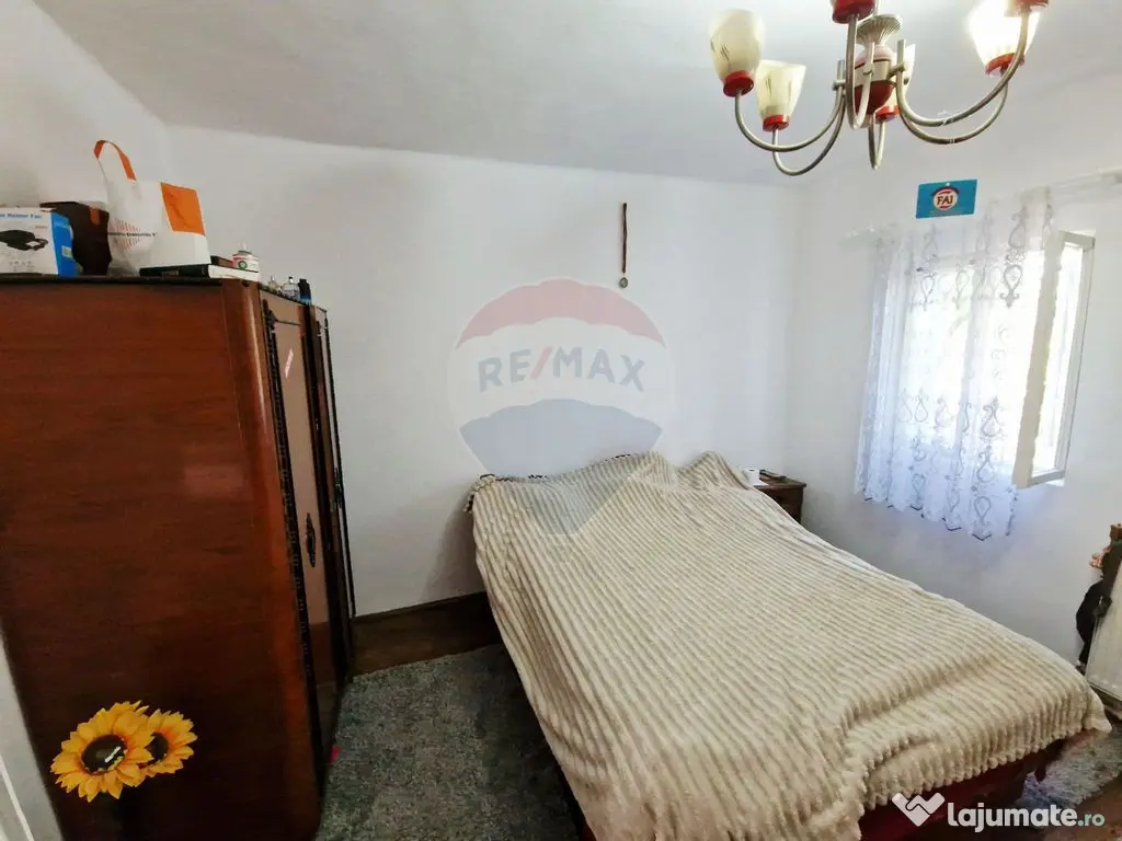 Vand sau schimb cu apartament 2 sau 3 camere si diferenta