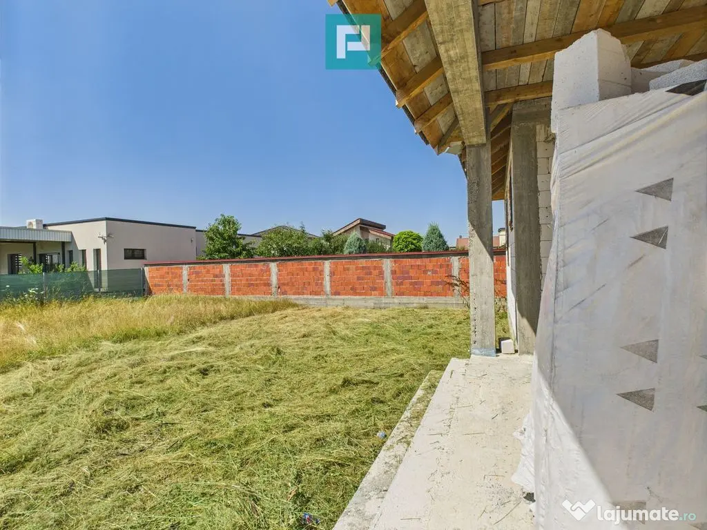 Casă nouă la roșu de vânzare în Mândruloc 