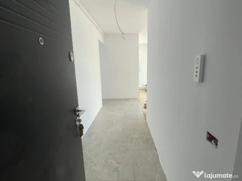 Apartament 2 camere|loc parcaare inclus|zona foarte buna