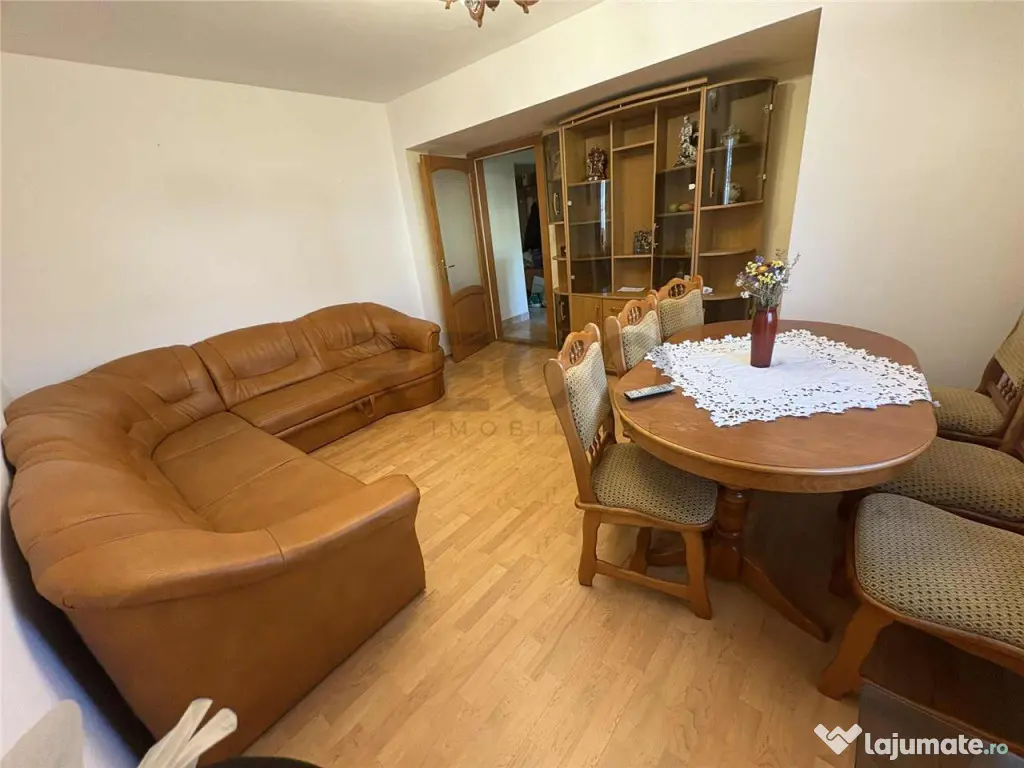 Reco Apartament 3 camere in Beius 