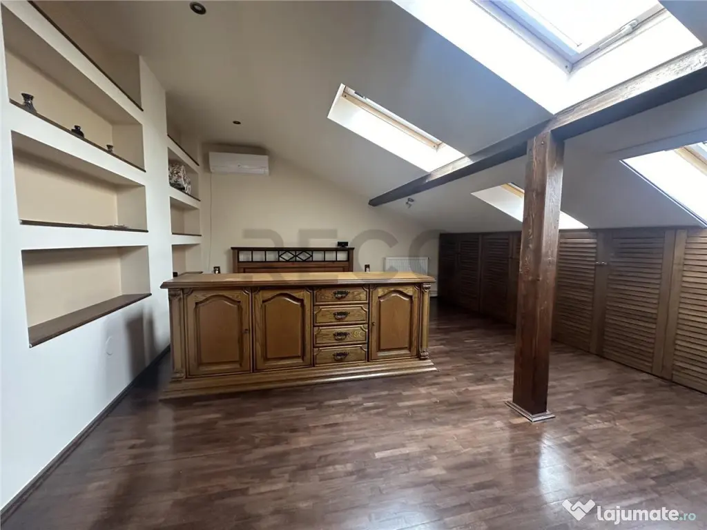 RECO Casa individuala ultracental cu acces auto- teren 300 m 