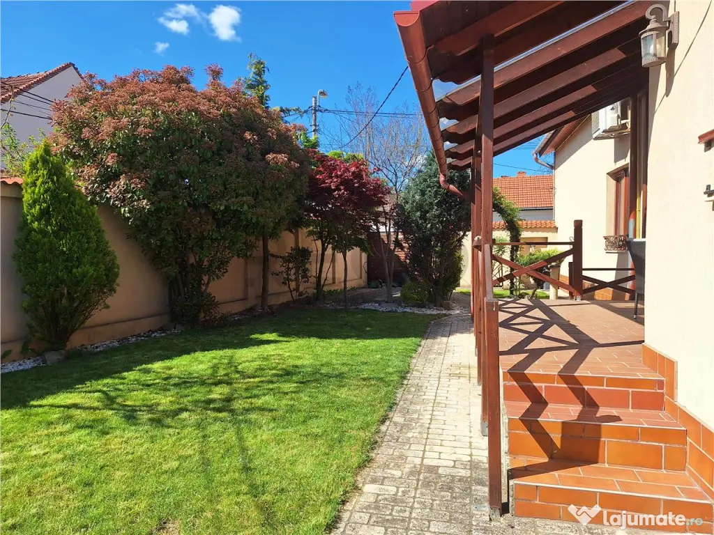 RECO Casa individuala ultracental cu acces auto- teren 300 m 