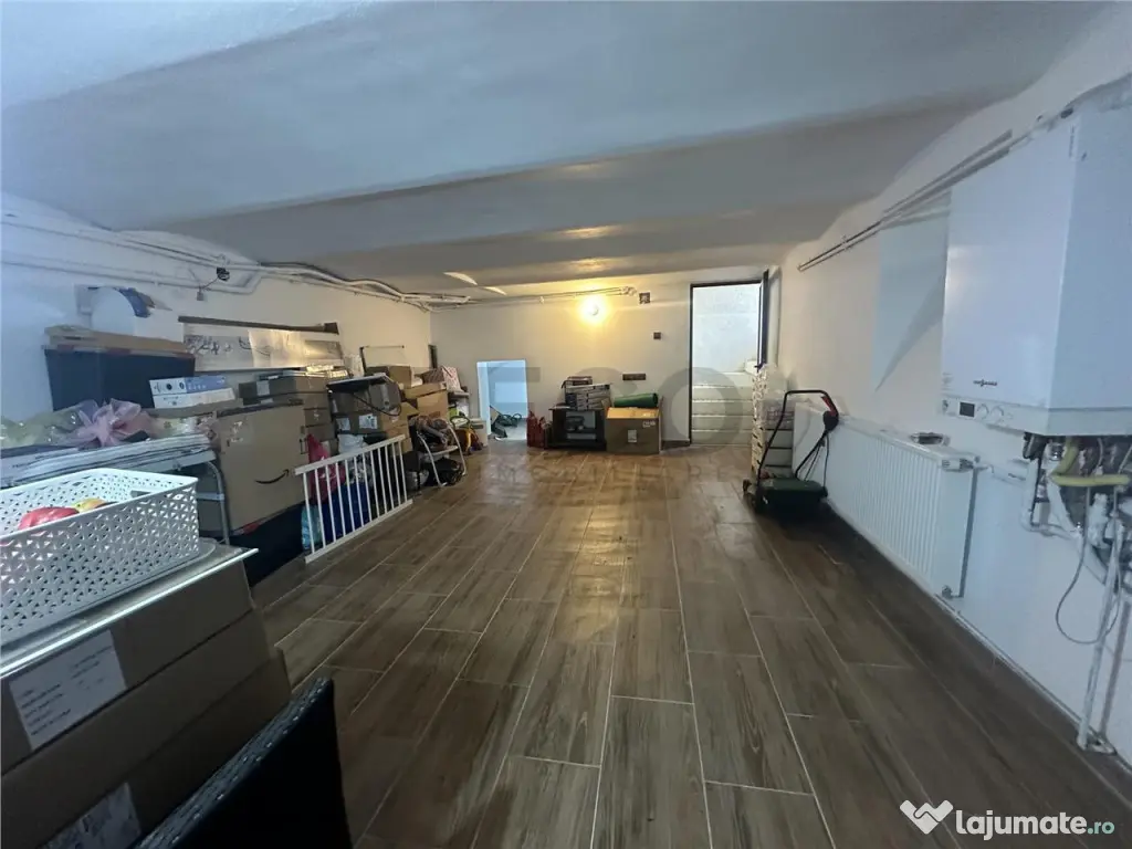 RECO Casa individuala ultracental cu acces auto- teren 300 m 